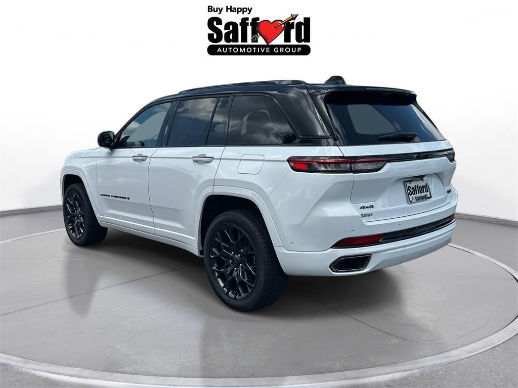 new 2025 Jeep Grand Cherokee car, priced at $59,755