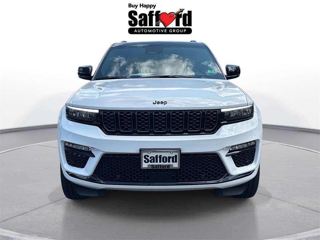 new 2025 Jeep Grand Cherokee car, priced at $59,755