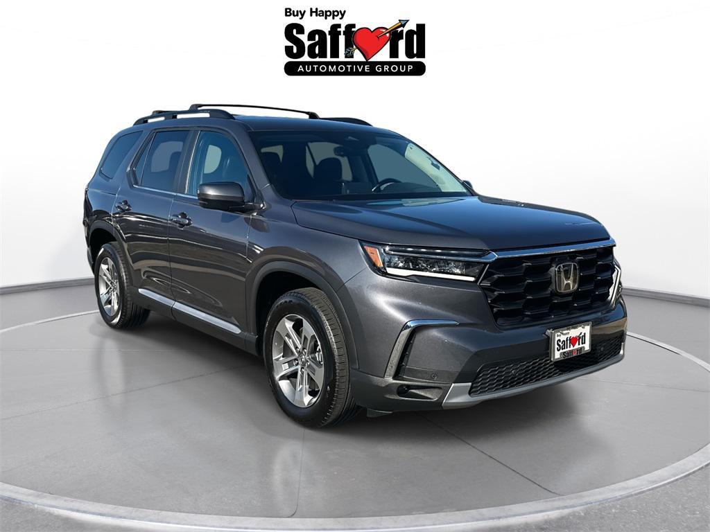 used 2023 Honda Pilot car, priced at $37,200