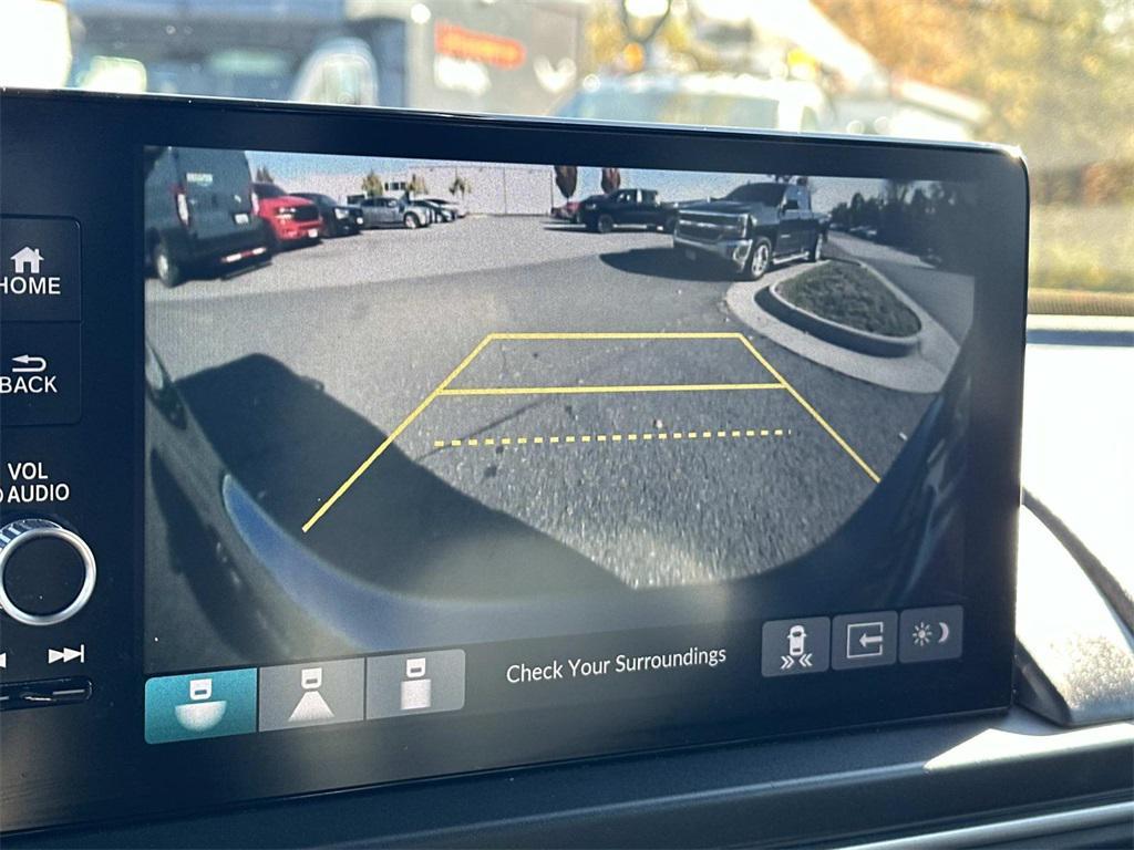 used 2023 Honda Pilot car, priced at $37,200