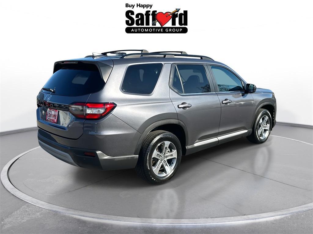 used 2023 Honda Pilot car, priced at $37,200