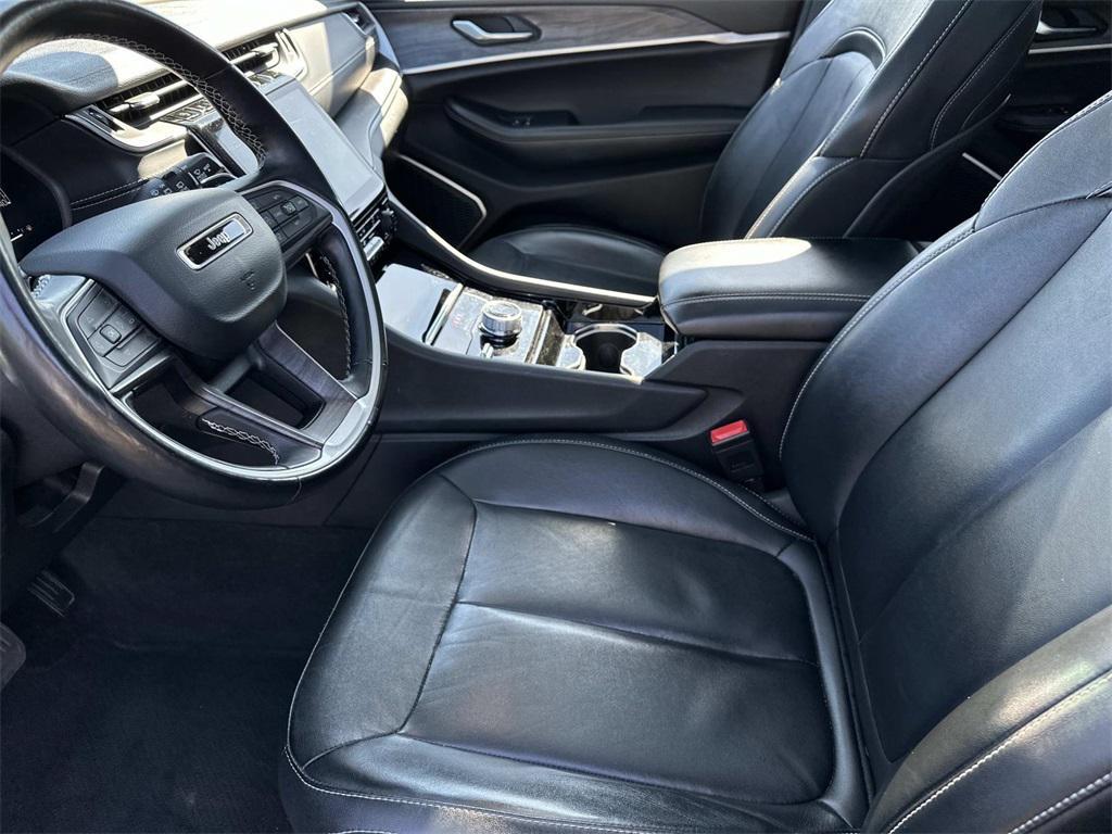 used 2022 Jeep Grand Cherokee L car, priced at $27,200