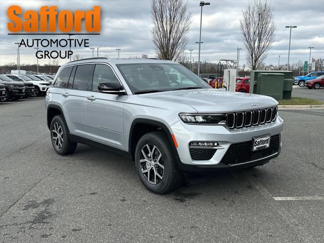 new 2025 Jeep Grand Cherokee car, priced at $46,332