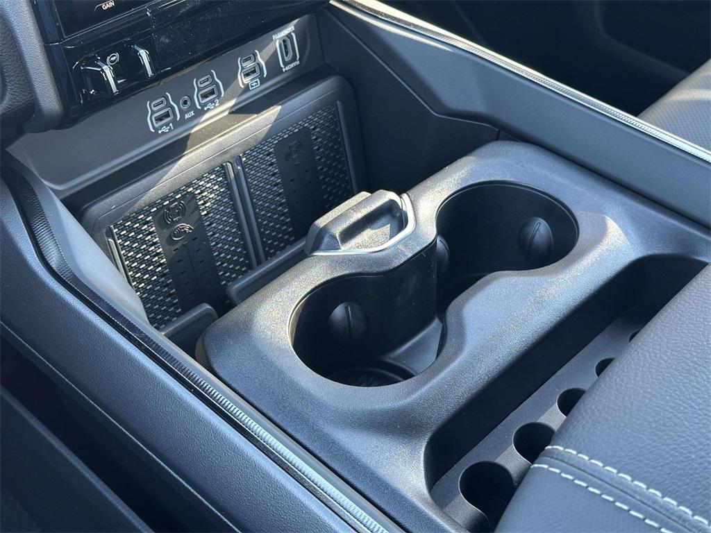new 2026 Ram 1500 car, priced at $61,805