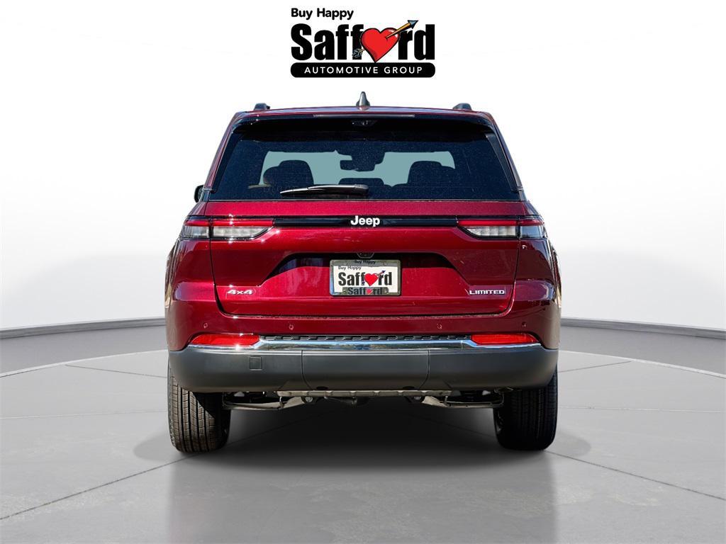 new 2025 Jeep Grand Cherokee car, priced at $43,015