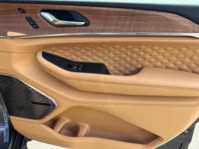 new 2025 Jeep Grand Cherokee L car, priced at $67,830