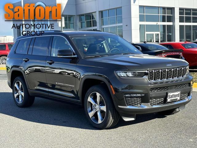 new 2024 Jeep Grand Cherokee L car, priced at $43,600