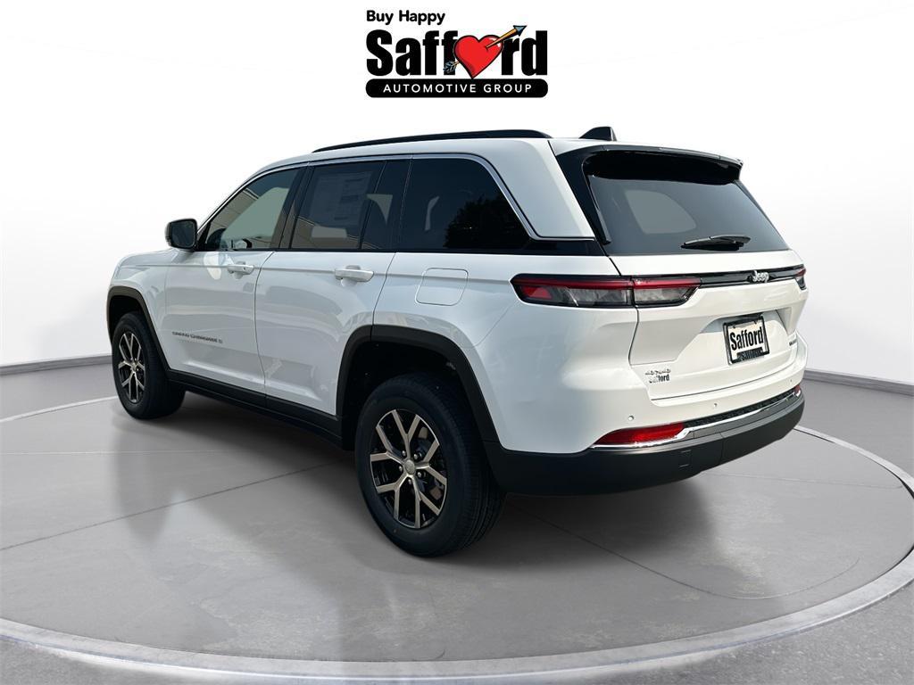 new 2025 Jeep Grand Cherokee car, priced at $40,955