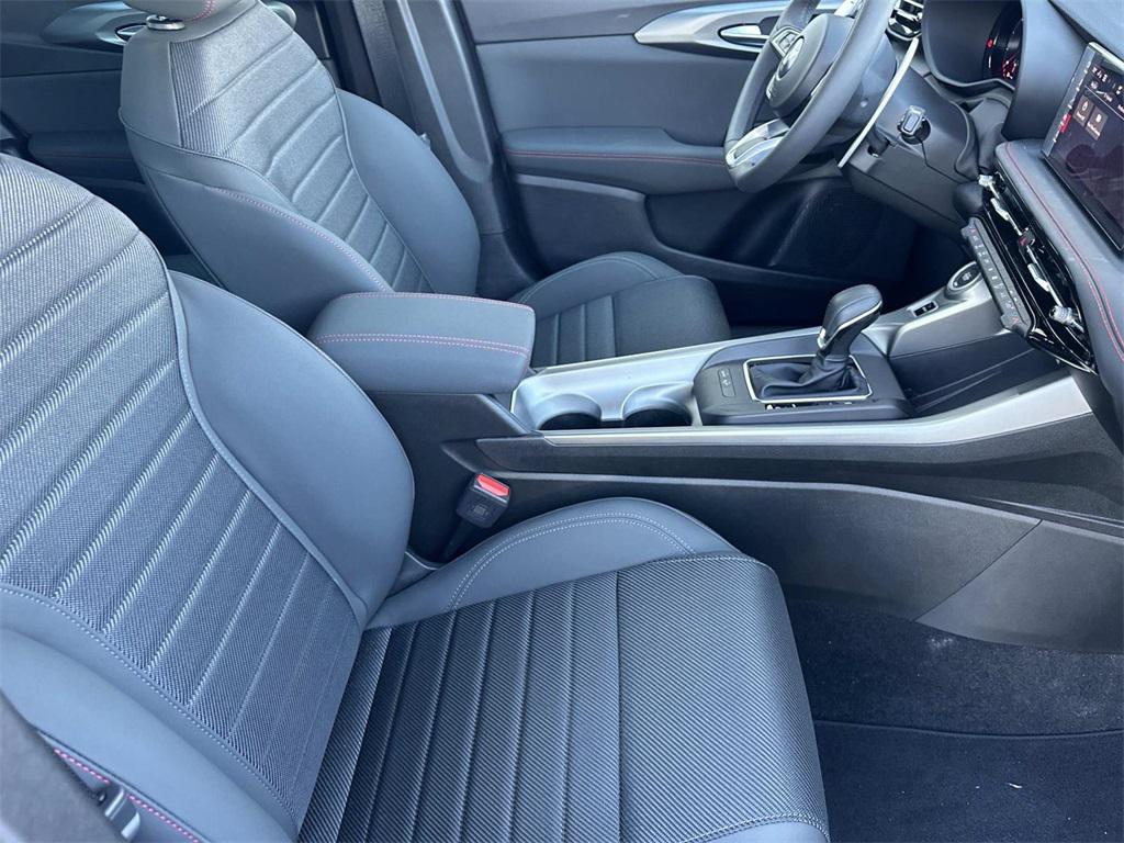 used 2024 Dodge Hornet car, priced at $30,000