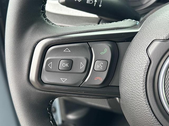 new 2025 Jeep Wrangler car, priced at $48,113