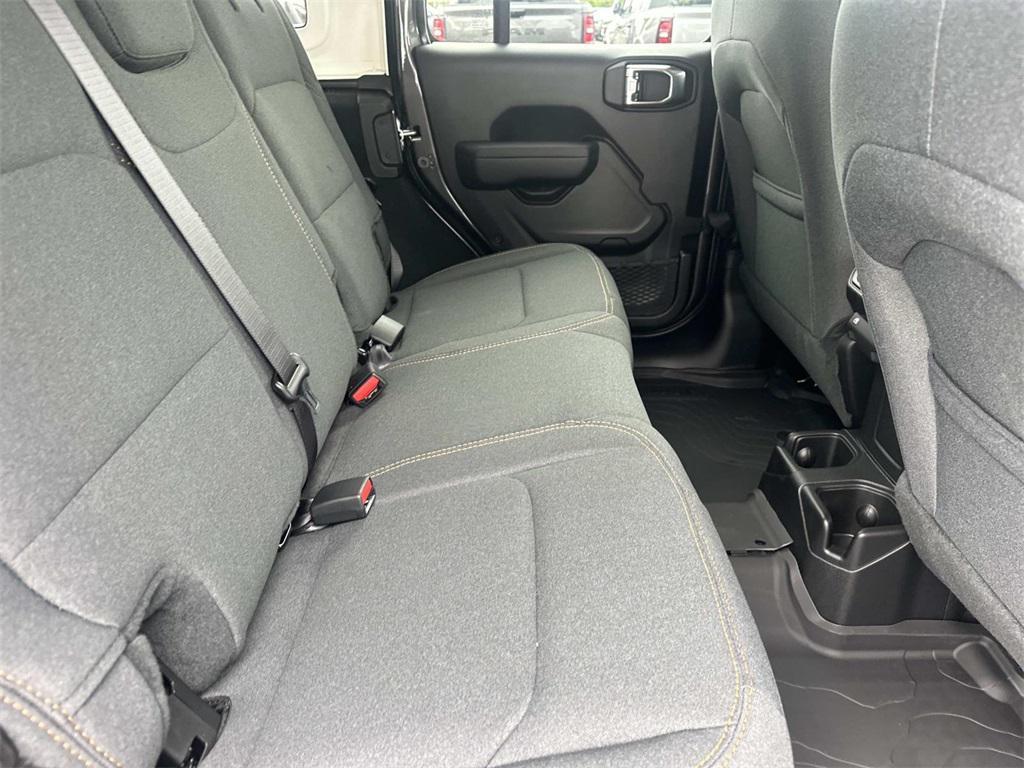 new 2025 Jeep Wrangler car, priced at $43,405