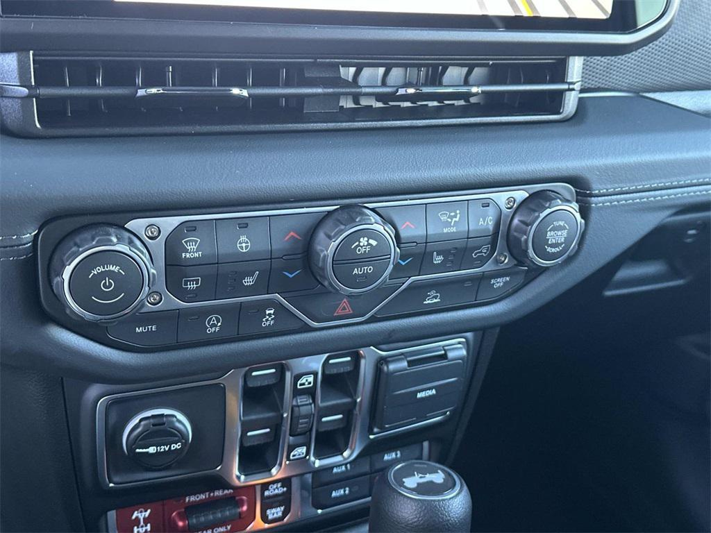 new 2026 Jeep Wrangler car, priced at $56,505