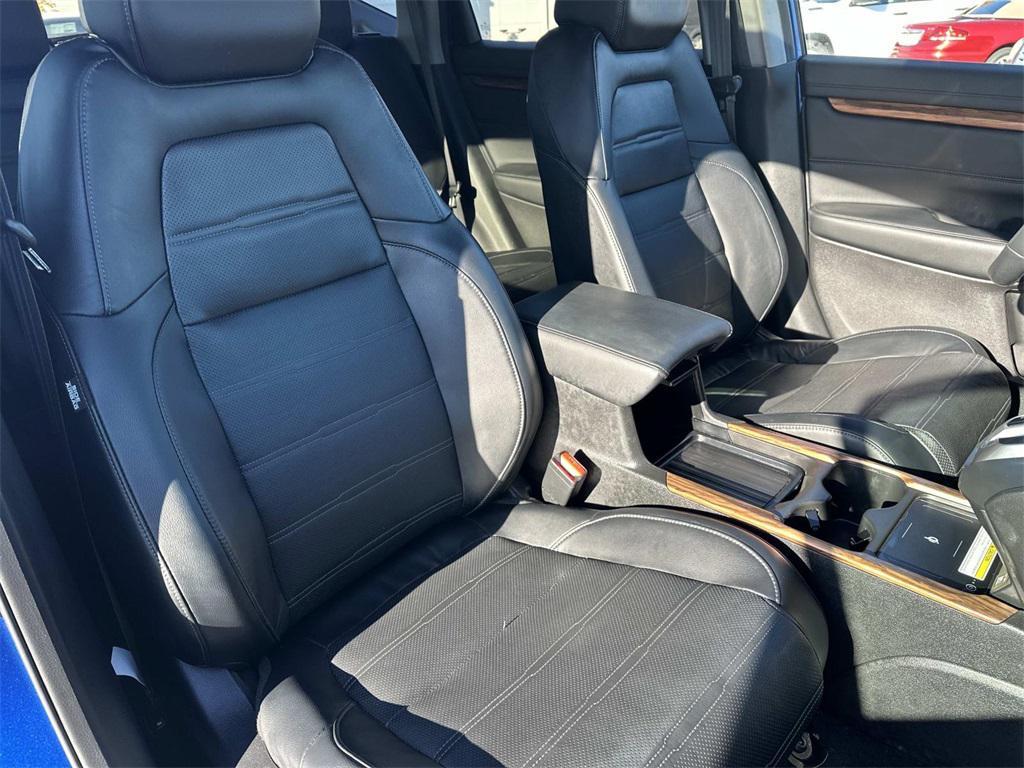 used 2021 Honda CR-V car, priced at $27,000