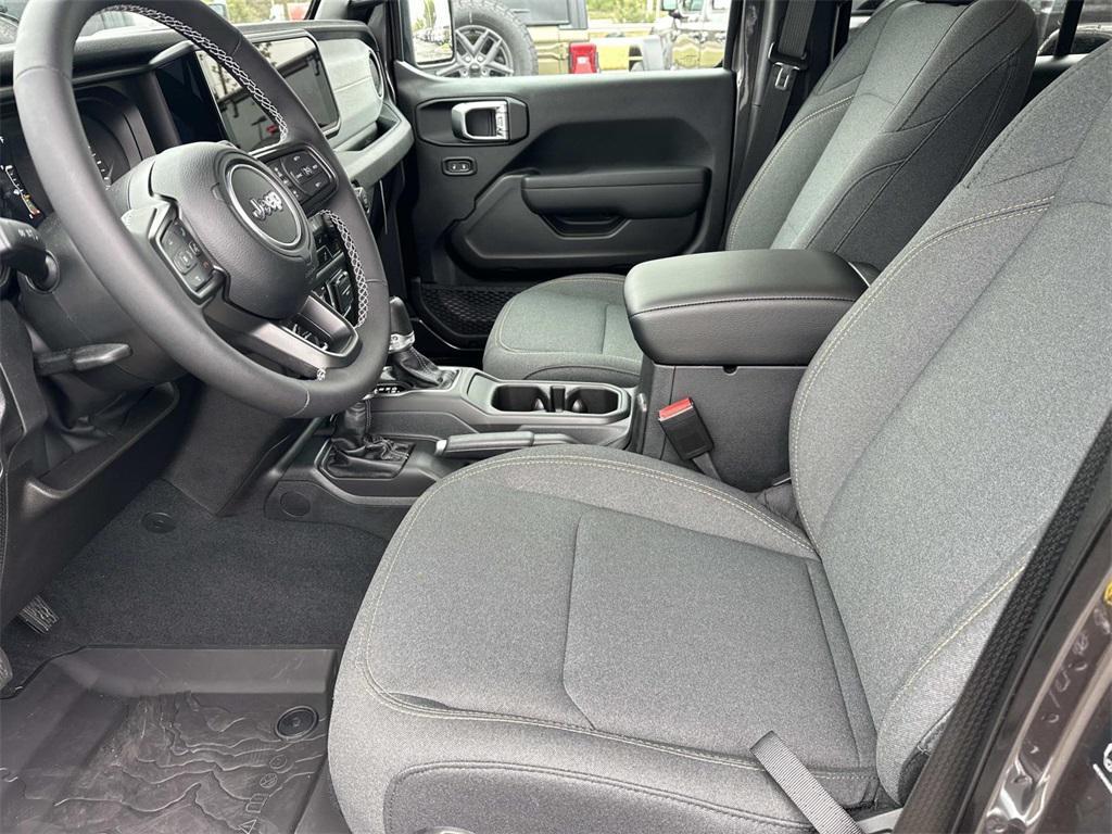 new 2025 Jeep Wrangler car, priced at $39,305