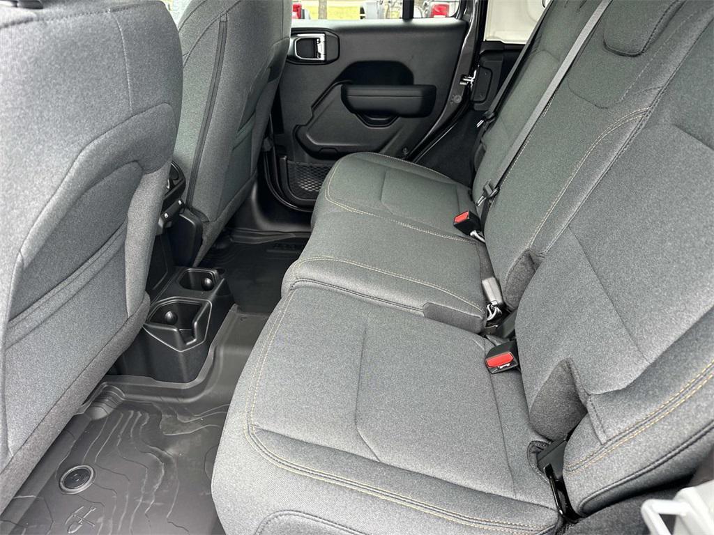 new 2025 Jeep Wrangler car, priced at $39,305