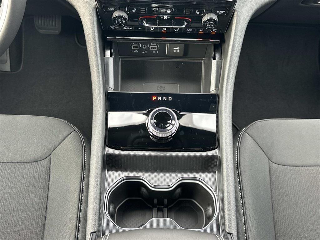 new 2025 Jeep Grand Cherokee car, priced at $35,755