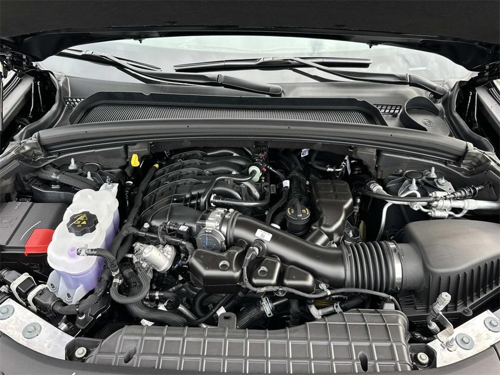 new 2025 Jeep Grand Cherokee car, priced at $35,755