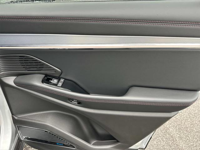 new 2025 Jeep Wagoneer S car, priced at $58,681