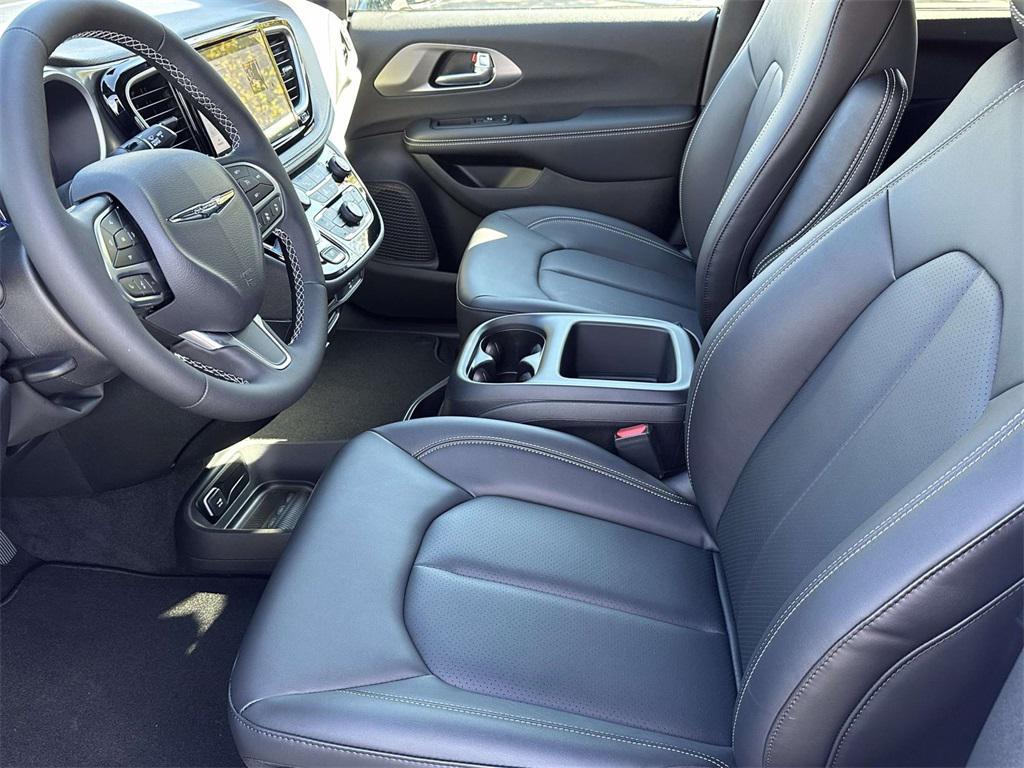 new 2026 Chrysler Pacifica car, priced at $40,755