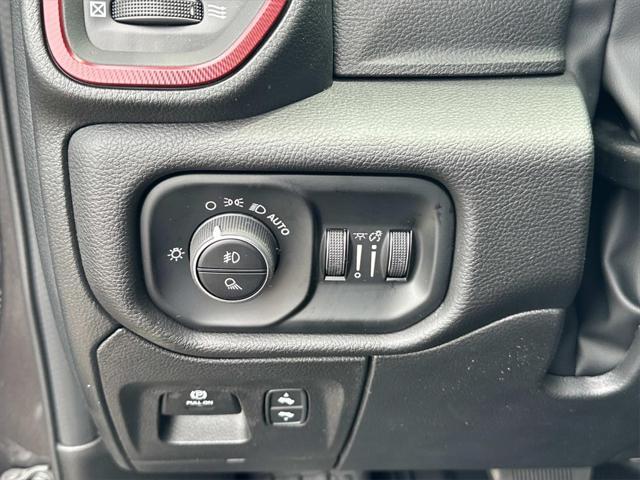 new 2025 Ram 1500 car, priced at $58,182