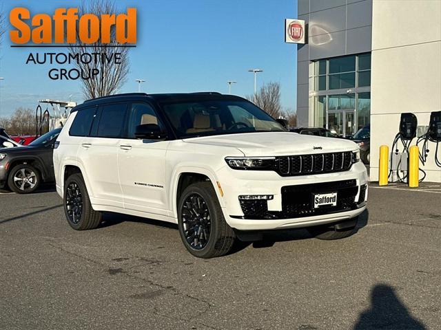 new 2025 Jeep Grand Cherokee L car, priced at $66,100