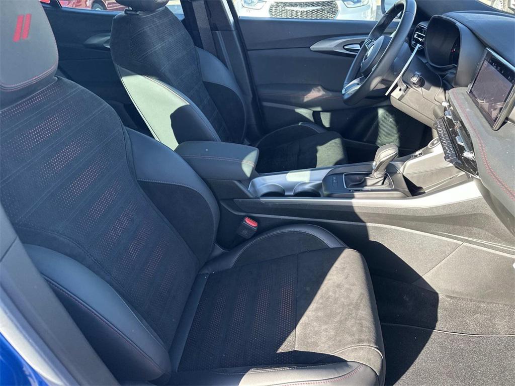 used 2024 Dodge Hornet car, priced at $33,000