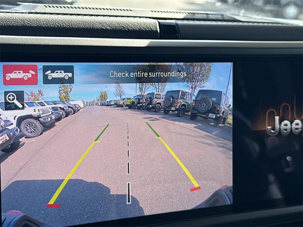 new 2025 Jeep Gladiator car, priced at $51,505