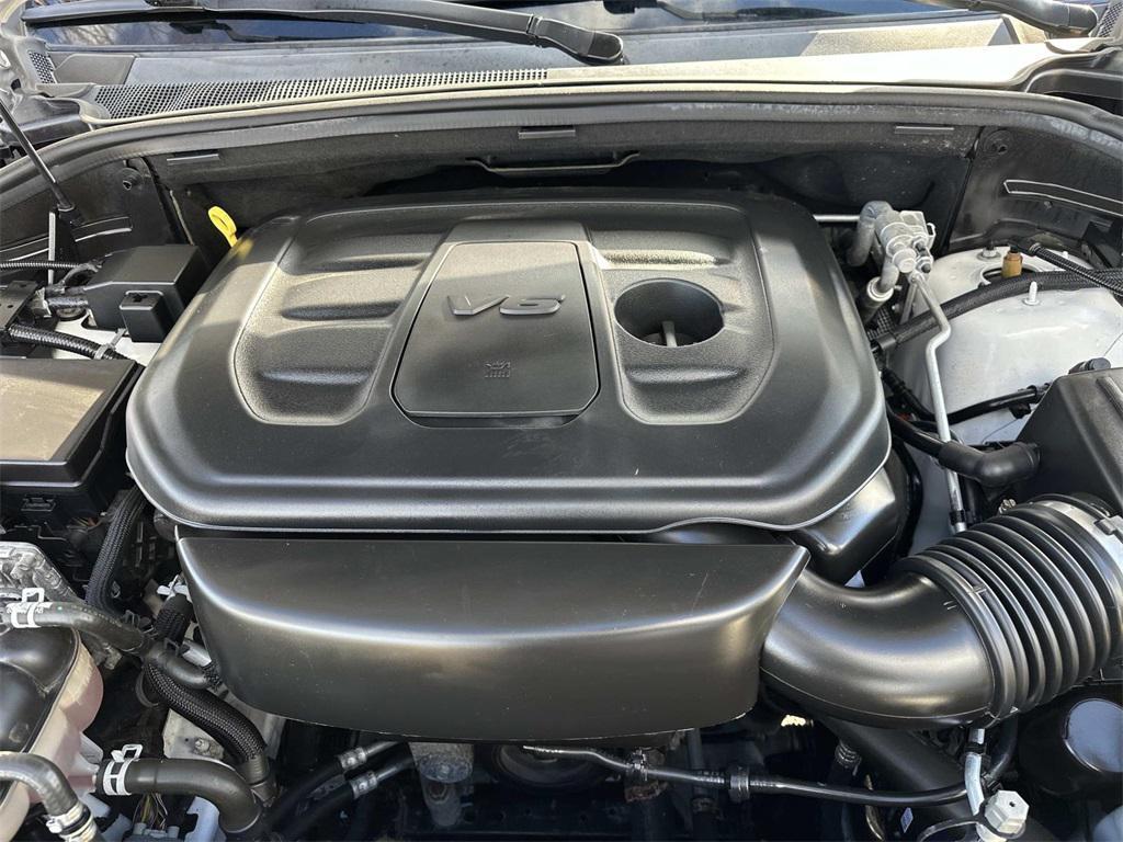 used 2020 Jeep Grand Cherokee car, priced at $25,000