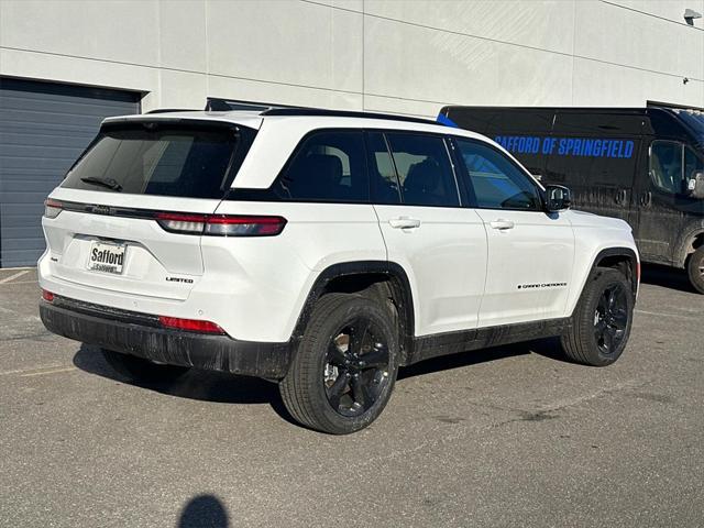 new 2025 Jeep Grand Cherokee car, priced at $49,754