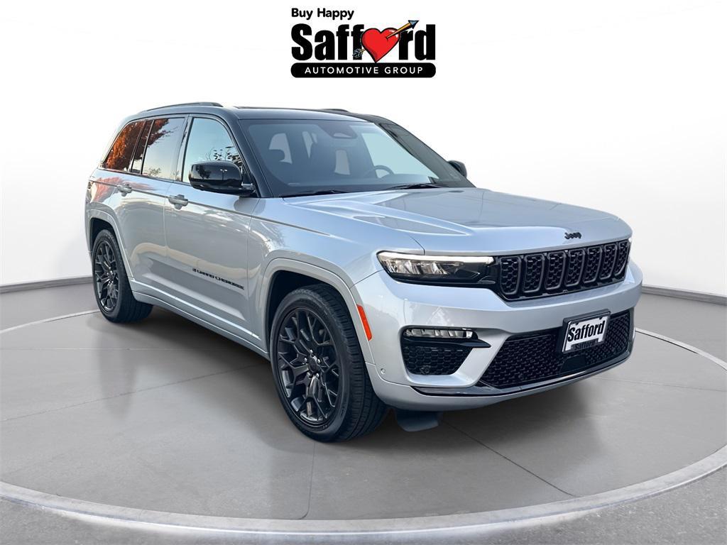 new 2025 Jeep Grand Cherokee car, priced at $58,332