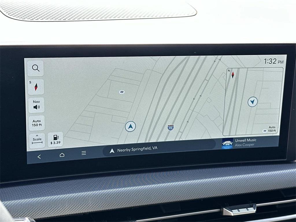 used 2025 Hyundai Sonata Hybrid car, priced at $33,400
