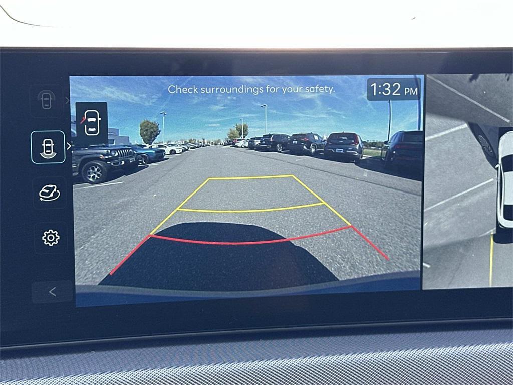 used 2025 Hyundai Sonata Hybrid car, priced at $33,400