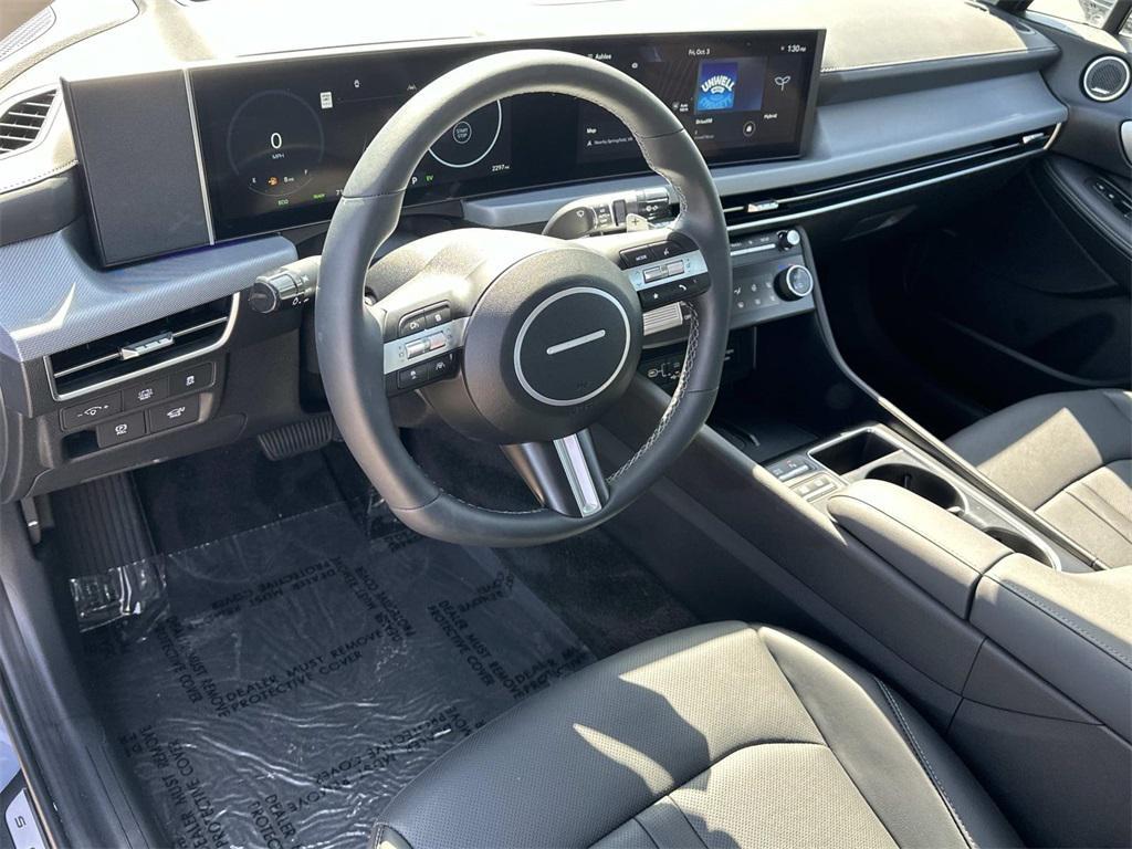 used 2025 Hyundai Sonata Hybrid car, priced at $33,400