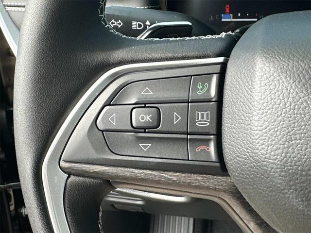 new 2025 Jeep Grand Cherokee L car, priced at $51,638
