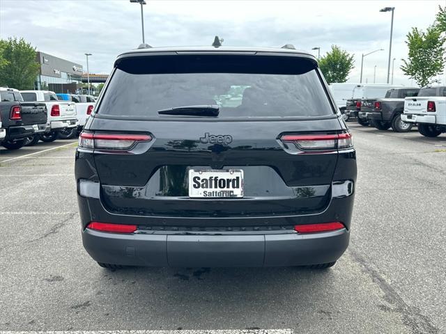 new 2025 Jeep Grand Cherokee L car, priced at $42,758