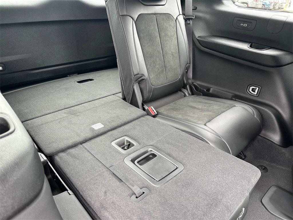 new 2025 Jeep Grand Cherokee L car, priced at $41,005