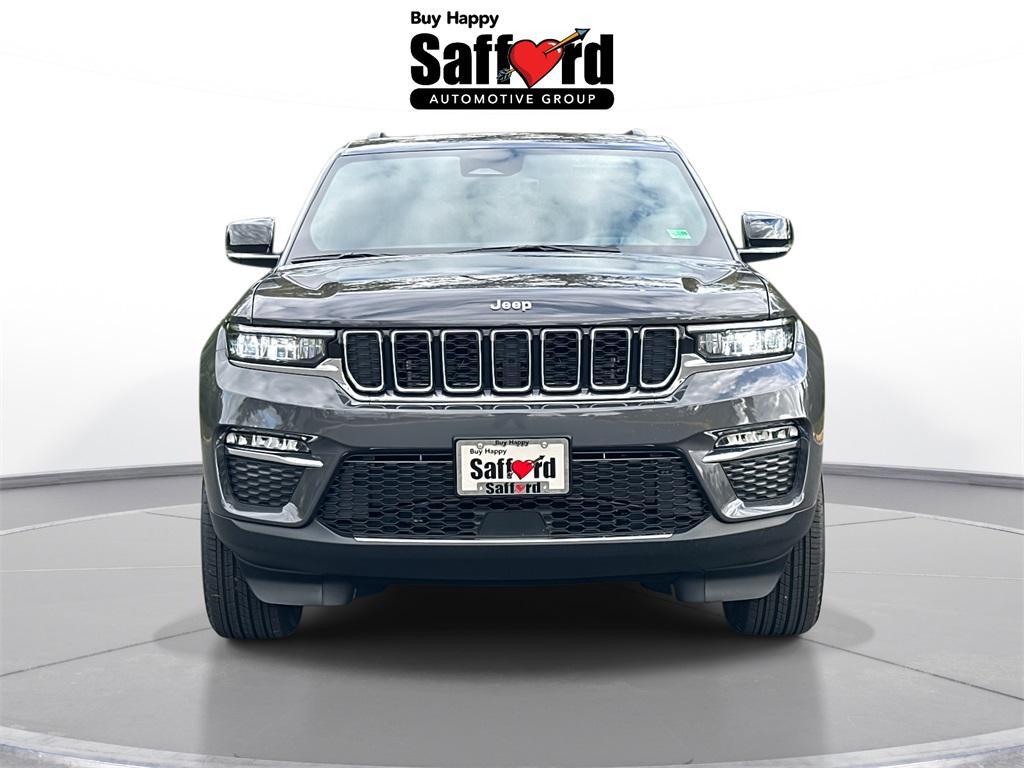 new 2025 Jeep Grand Cherokee car, priced at $42,655