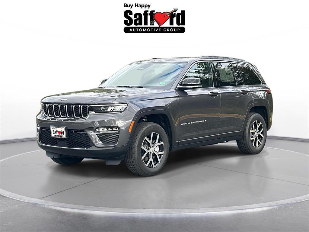 new 2025 Jeep Grand Cherokee car, priced at $42,655