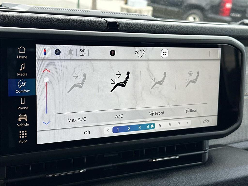 new 2026 Jeep Gladiator car, priced at $43,060