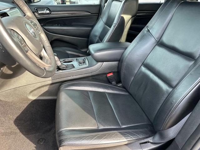 used 2021 Jeep Grand Cherokee car, priced at $34,000