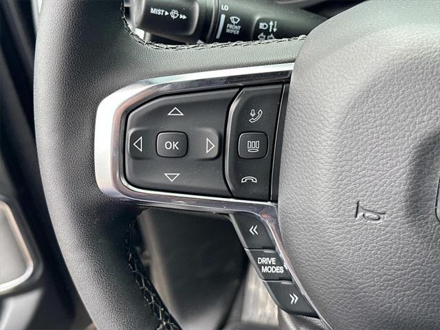new 2025 Ram 1500 car, priced at $61,352