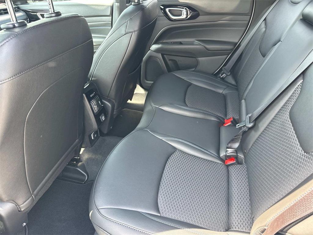 new 2025 Jeep Compass car, priced at $26,836
