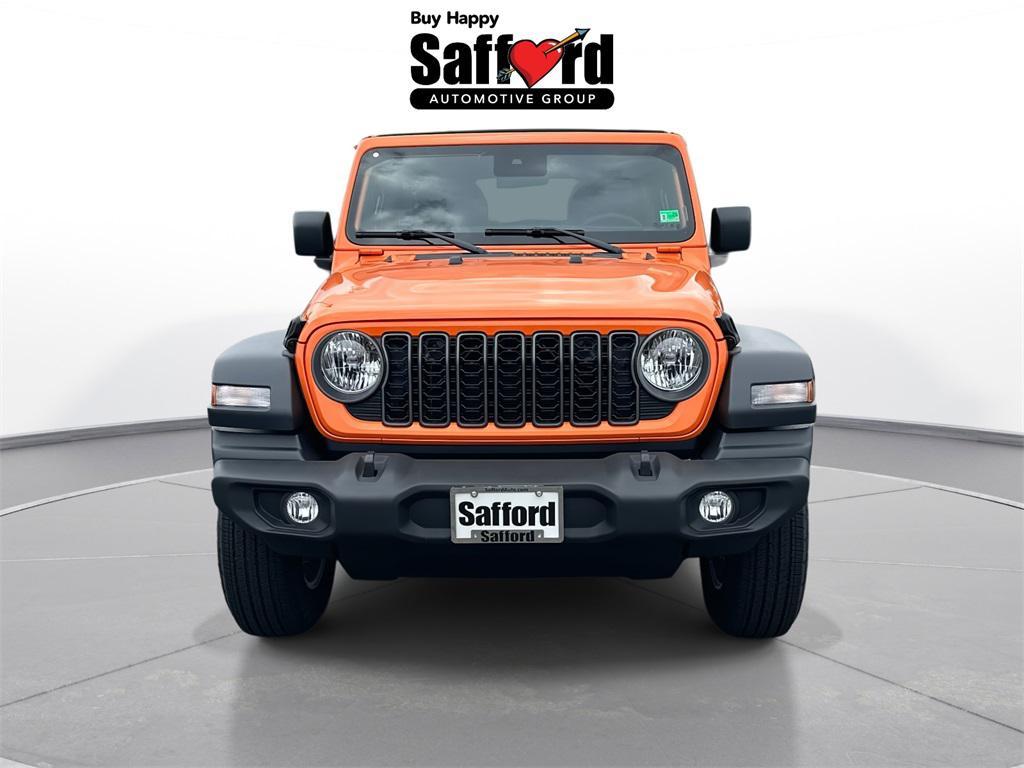 new 2025 Jeep Wrangler car, priced at $47,093
