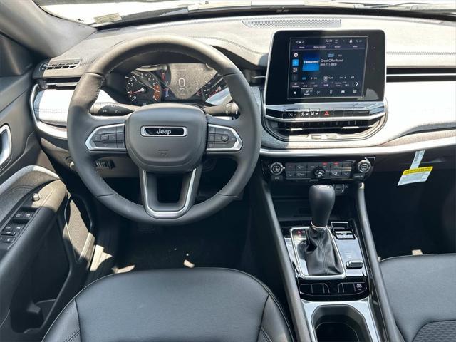 new 2025 Jeep Compass car, priced at $30,989