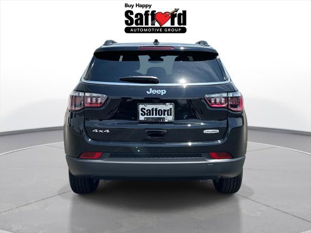 new 2025 Jeep Compass car, priced at $30,989