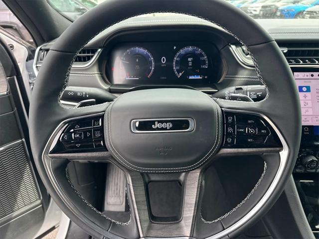 new 2025 Jeep Grand Cherokee car, priced at $51,918