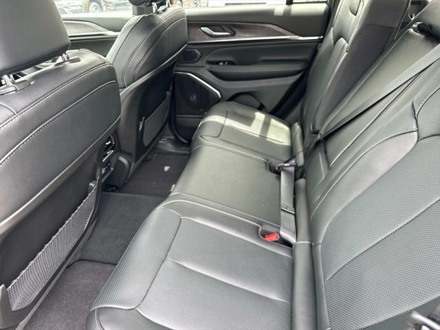 new 2025 Jeep Grand Cherokee car, priced at $51,918