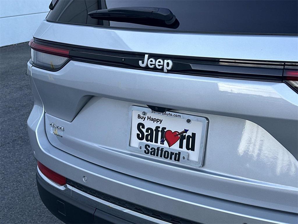 used 2025 Jeep Grand Cherokee car, priced at $34,790