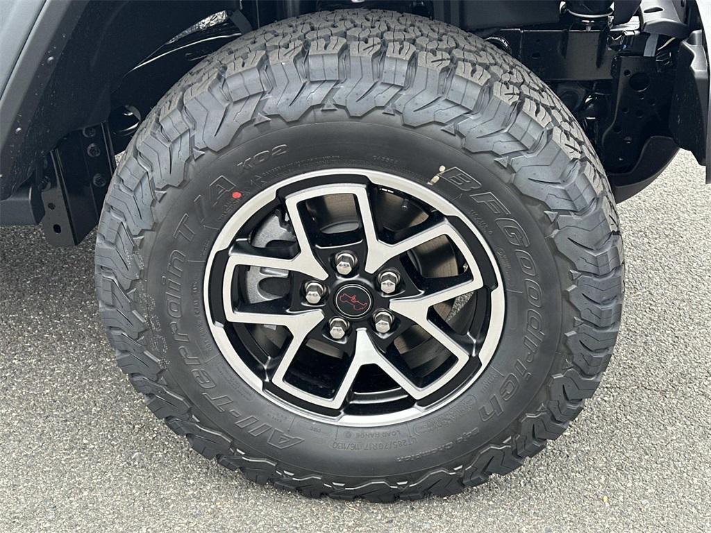 new 2026 Jeep Wrangler car, priced at $55,005