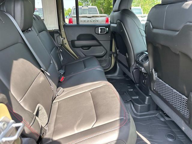 new 2025 Jeep Wrangler car, priced at $55,356